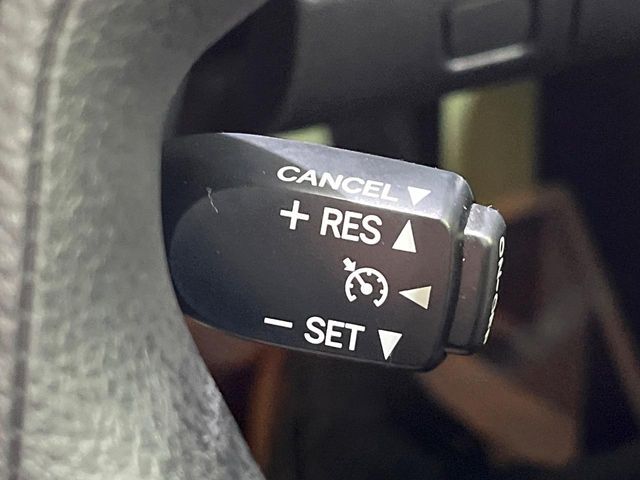 TOYOTA CROWN SEDAN HYBRID 2013 Image 31