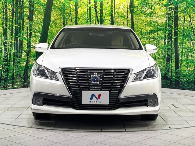 TOYOTA CROWN SEDAN HYBRID 2013 Image 31