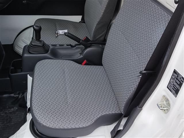 NISSAN NT100 CLIPPER 4WD 2019 Image 31