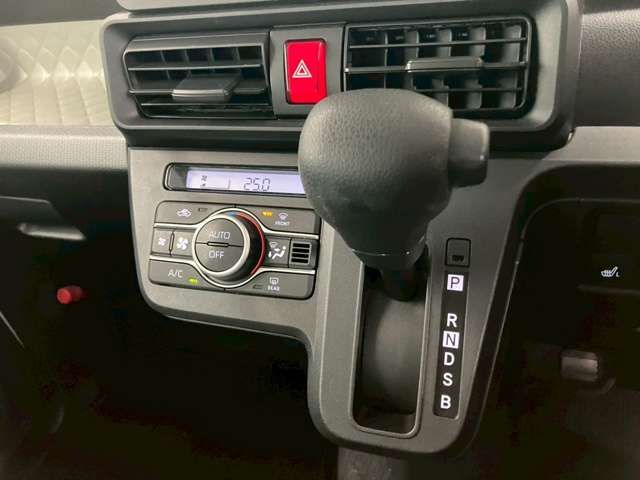 DAIHATSU TANTO 2021 Image 31