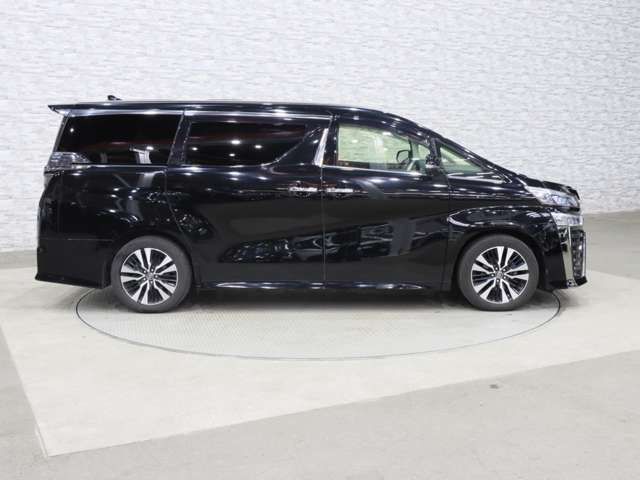 TOYOTA VELLFIRE 2018 Image 31