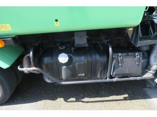 ISUZU ELF 2014 Image 31