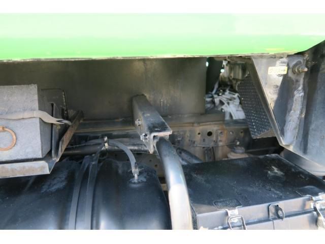 ISUZU ELF 2014 Image 31