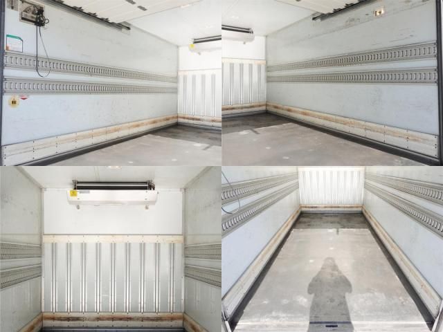 ISUZU ELF 2012 Image 31