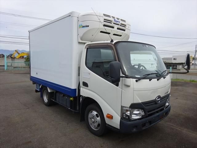 HINO DUTRO 2018 Image 31