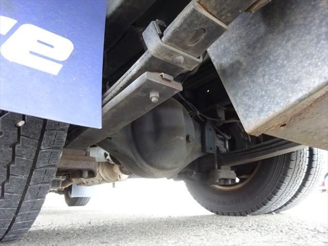 HINO DUTRO 2018 Image 31