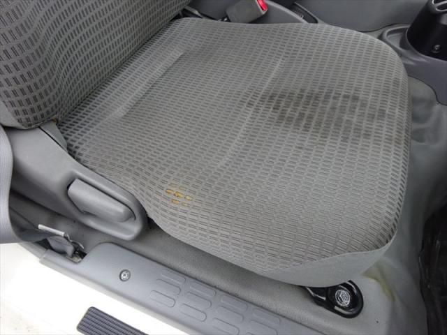 HINO DUTRO 2018 Image 31