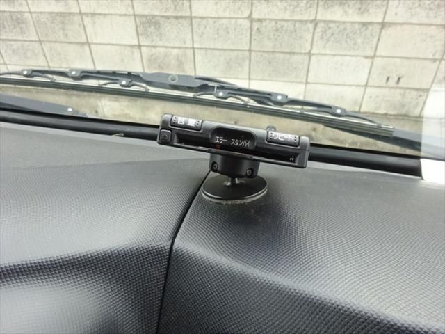 HINO DUTRO 2018 Image 31