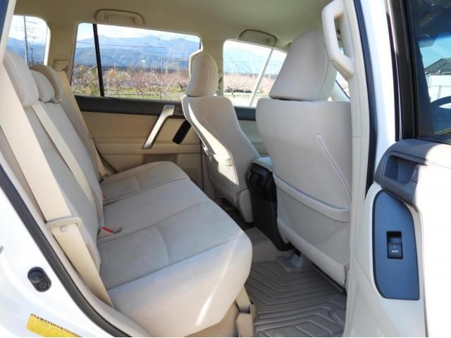 TOYOTA LANDCRUISER PRADO 2023 Image 31