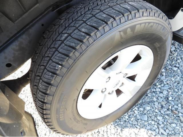 TOYOTA LANDCRUISER PRADO 2023 Image 31