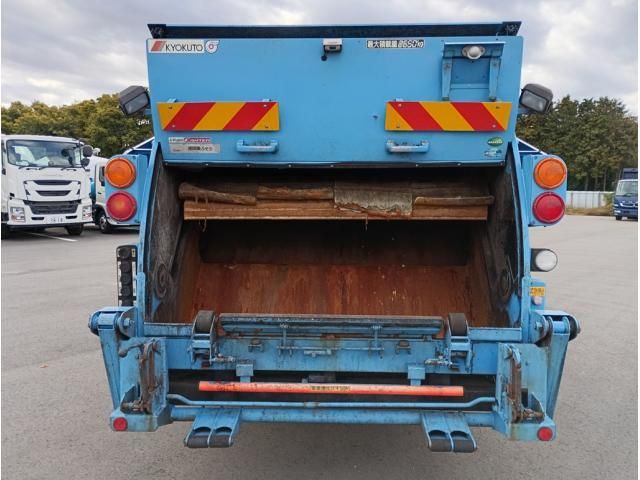 MITSUBISHI CANTER 2012 Image 31