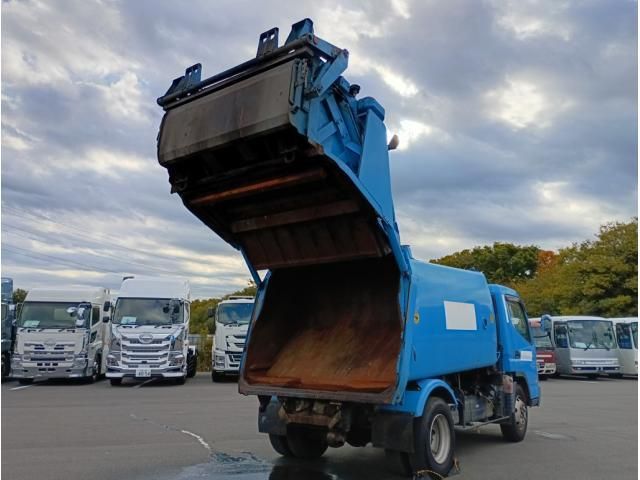 MITSUBISHI CANTER 2012 Image 31