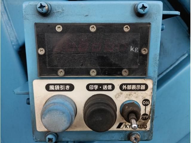 MITSUBISHI CANTER 2012 Image 31