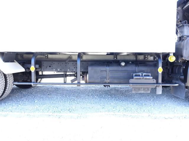 HINO DUTRO 2019 Image 31