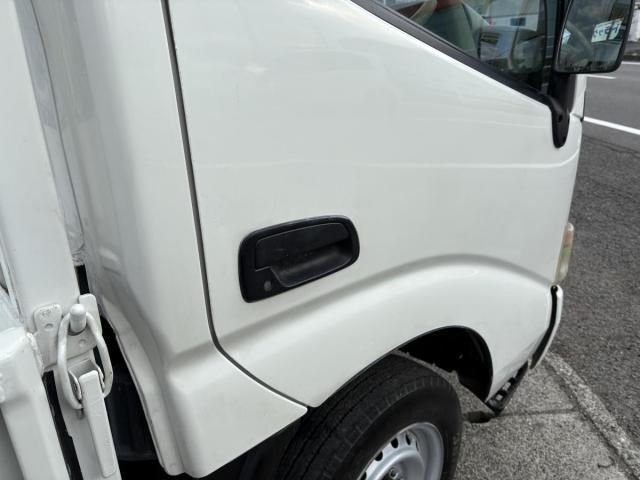 TOYOTA TOYOACE 2004 Image 31