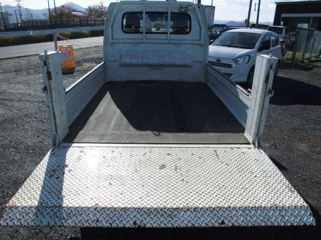 SUZUKI CARRY TRUCK 4WD 2023 Image 31