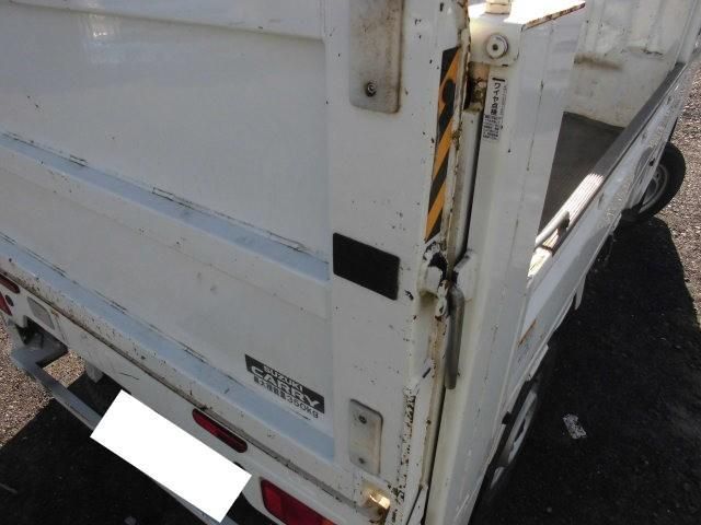 SUZUKI CARRY TRUCK 4WD 2023 Image 31