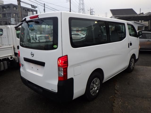 NISSAN NV350 CARAVAN 1.15T 2017 Image 31
