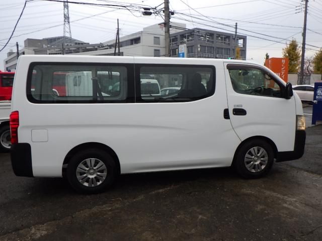 NISSAN NV350 CARAVAN 1.15T 2017 Image 31