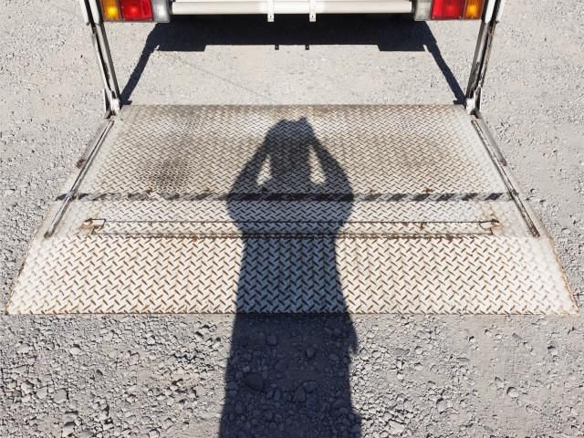 ISUZU ELF 2012 Image 31