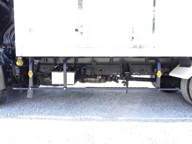 HINO DUTRO 2019 Image 31