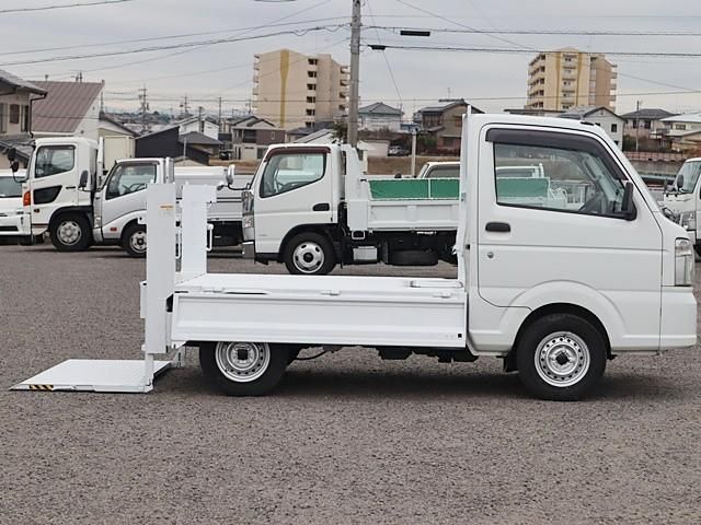 NISSAN CLIPPER TRUCK 2017 Image 31