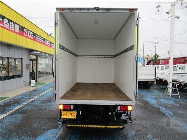 NISSAN ATLAS 2015 Image 31