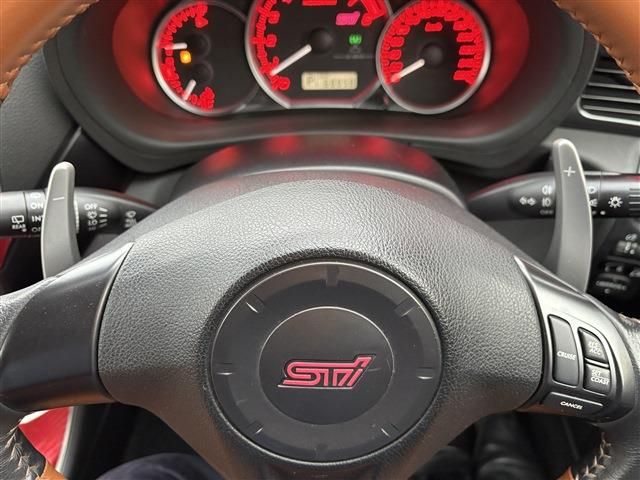 SUBARU IMPREZA WRX 2014 Image 31