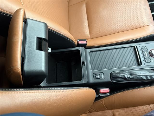 SUBARU IMPREZA WRX 2014 Image 31