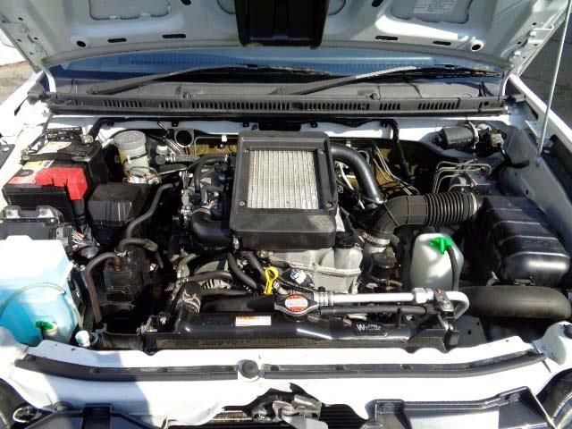 SUZUKI JIMNY 4WD 2015 Image 31