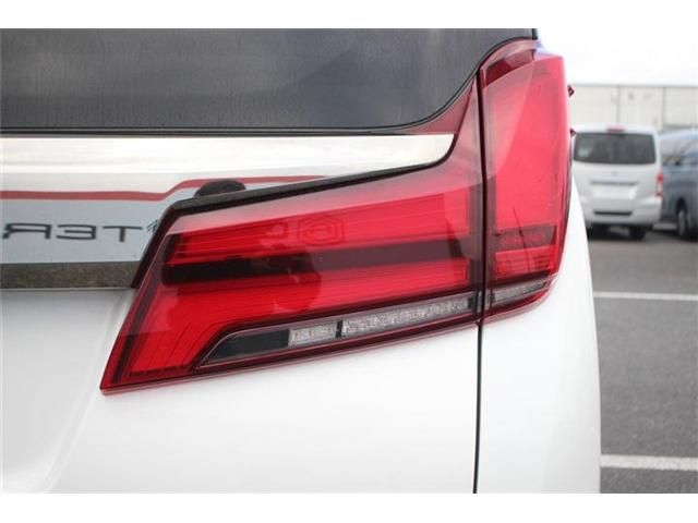 TOYOTA ALPHARD HYBRID 4WD 2022 Image 31