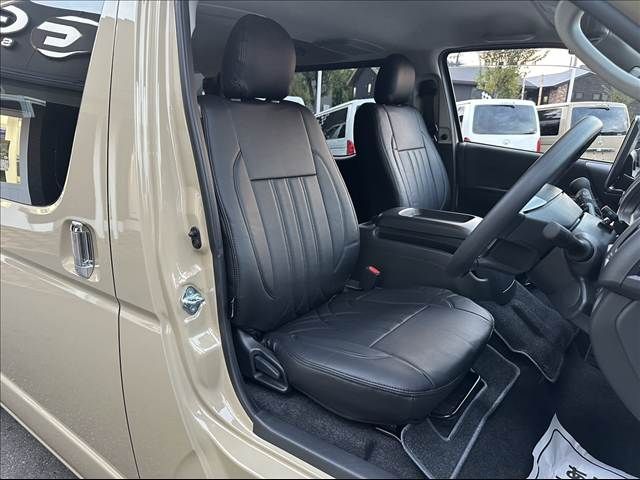 TOYOTA HIACE VAN 2WD 2025 Image 31