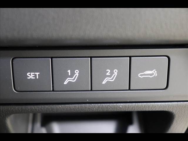 MAZDA CX-60 2023 Image 31