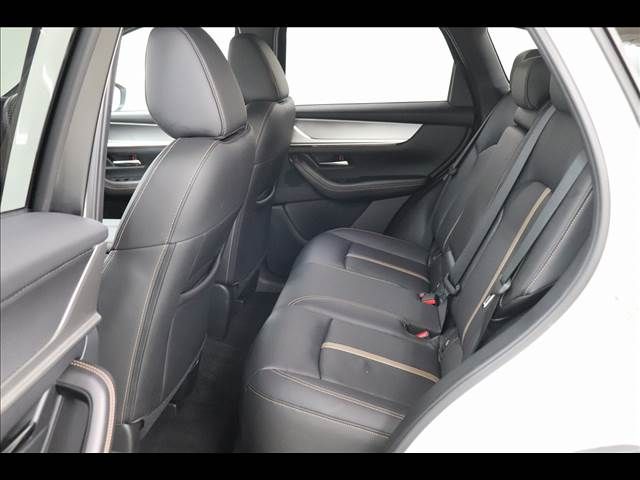 MAZDA CX-60 2023 Image 31