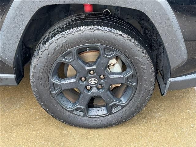 TOYOTA RAV4 HYBRID 4WD 2023 Image 31