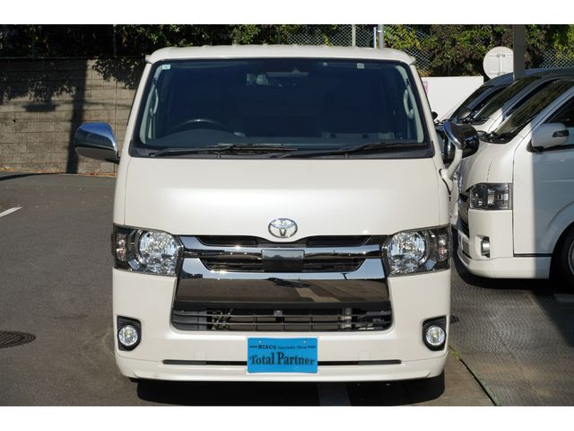 TOYOTA HIACE VAN 2WD 2018 Image 31