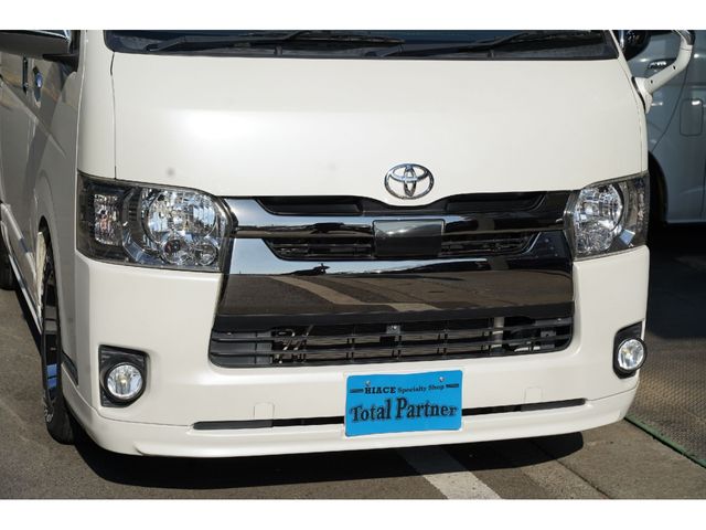 TOYOTA HIACE VAN 2WD 2018 Image 31