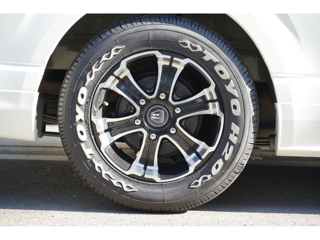 TOYOTA HIACE VAN 2WD 2018 Image 31