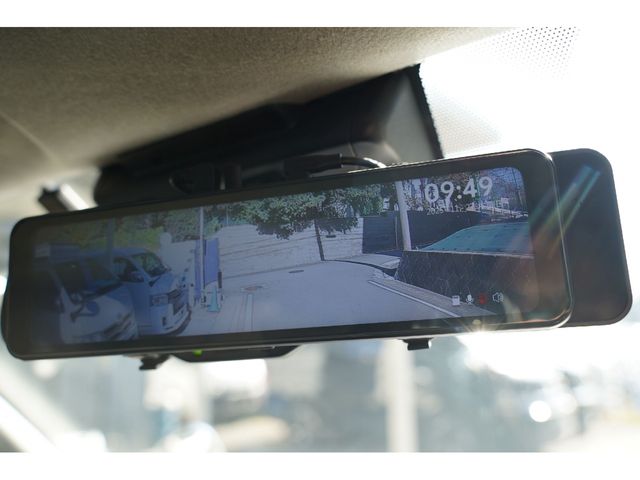 TOYOTA HIACE VAN 2WD 2018 Image 31