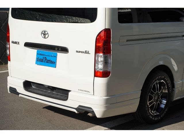 TOYOTA HIACE VAN 2WD 2018 Image 31
