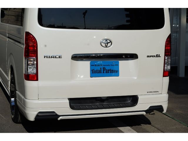 TOYOTA HIACE VAN 2WD 2018 Image 31
