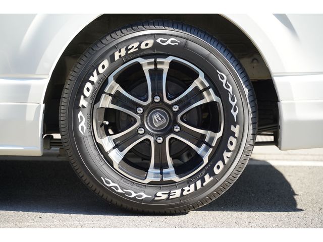 TOYOTA HIACE VAN 2WD 2018 Image 31