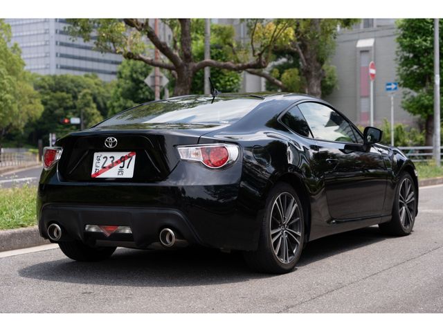 TOYOTA 86 2012 Image 31