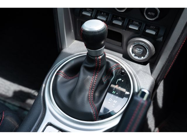 TOYOTA 86 2012 Image 31