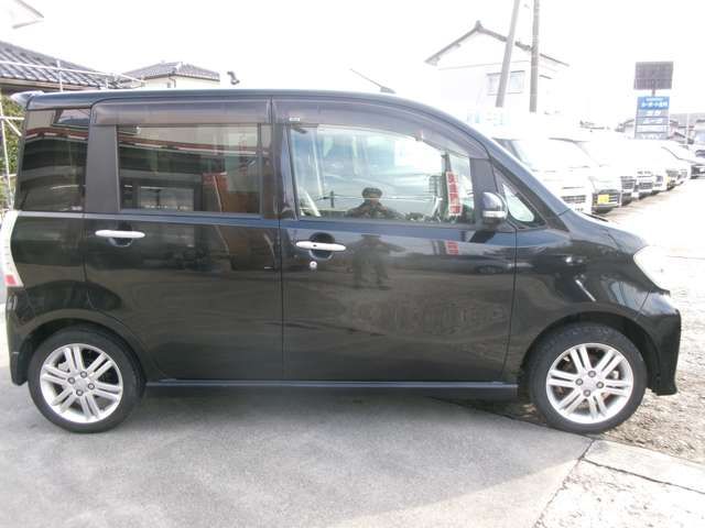DAIHATSU TANTO EXE CUSTOM 2012 Image 31