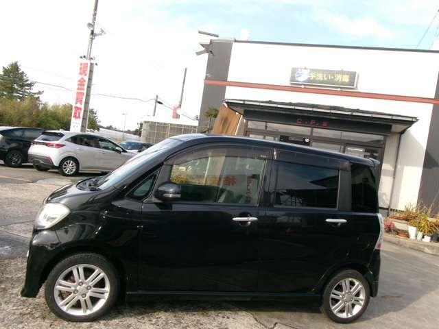 DAIHATSU TANTO EXE CUSTOM 2012 Image 31