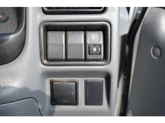 MAZDA BONGO TRUCK 2WD 2015 Image 31