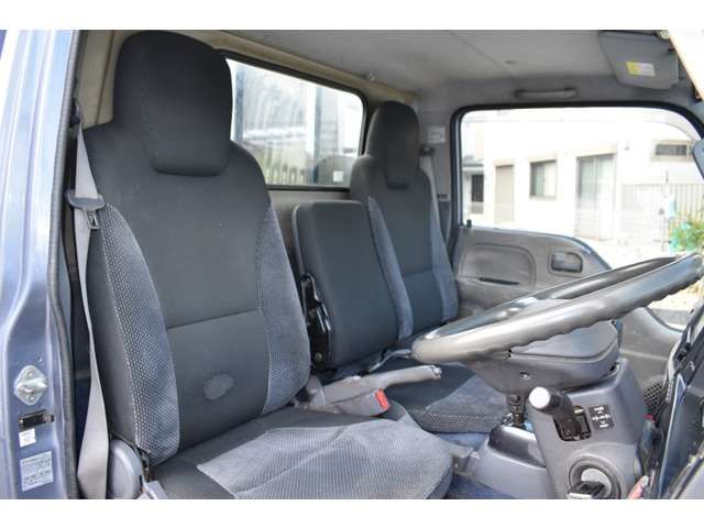 ISUZU ELF 2011 Image 31