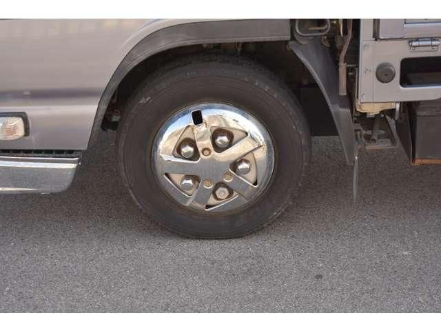 ISUZU ELF 2011 Image 31