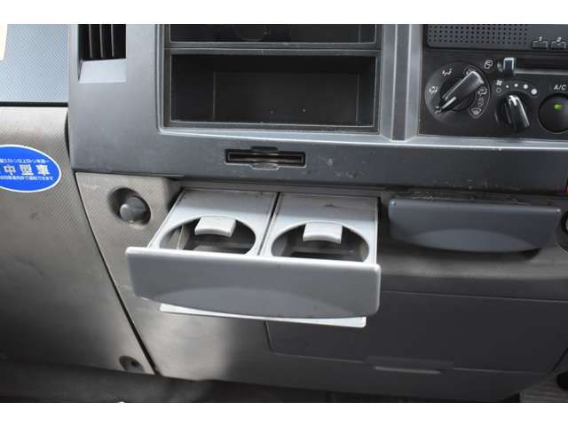 ISUZU ELF 2013 Image 31